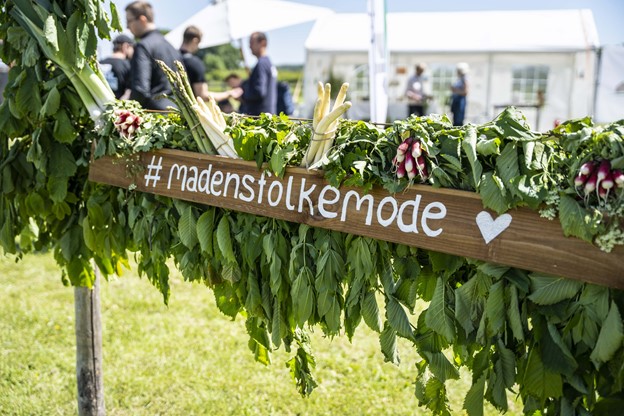 DSC06017 Madensfolkemode 2022 Fotografsophiedue Min